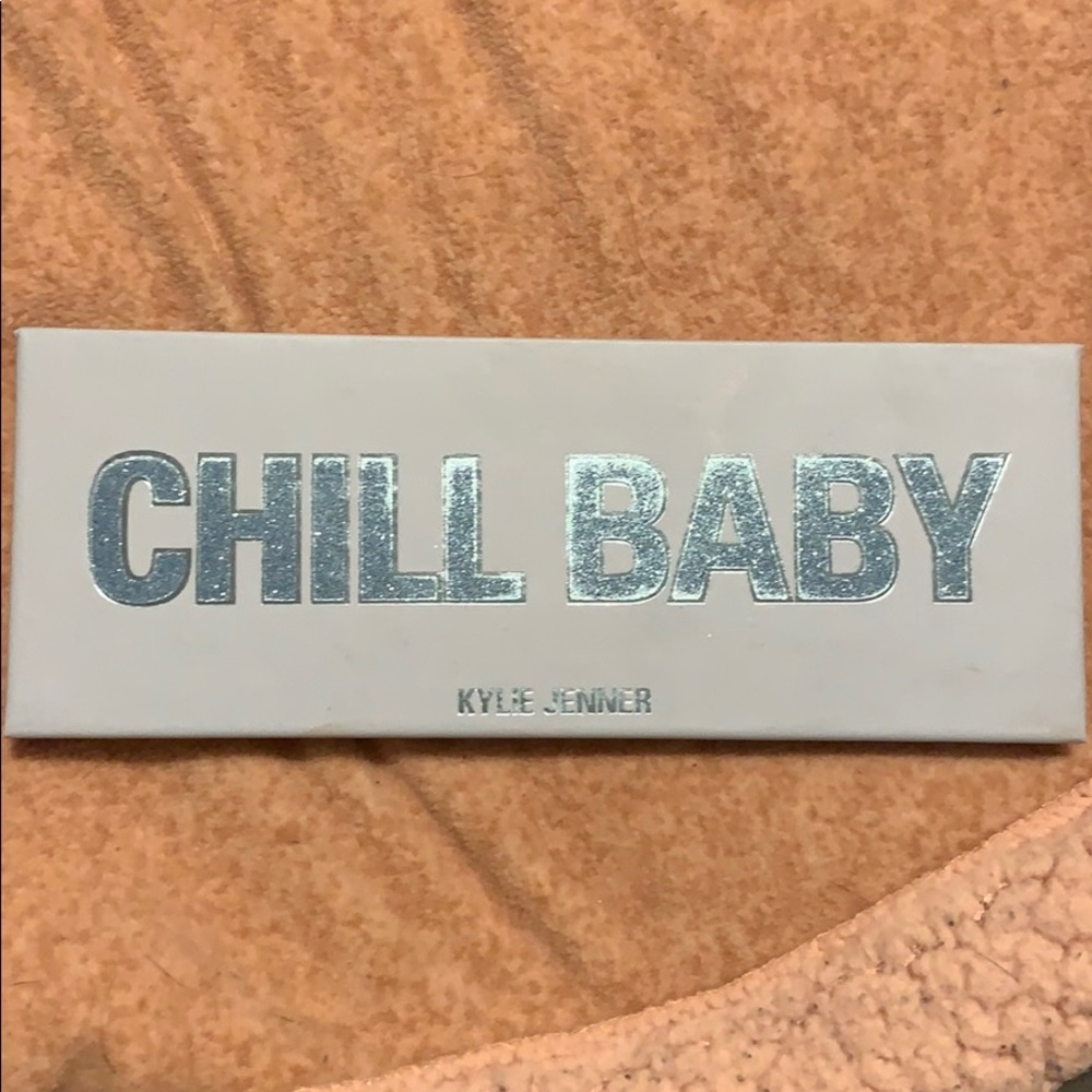 Kylie Jenner Chill Baby Eyeshadow Palette